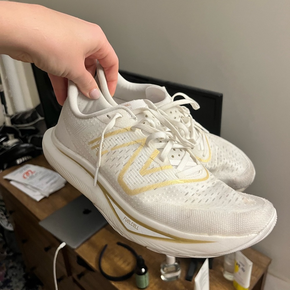 New Balance FuelCell v3 - Picture 4 of 4